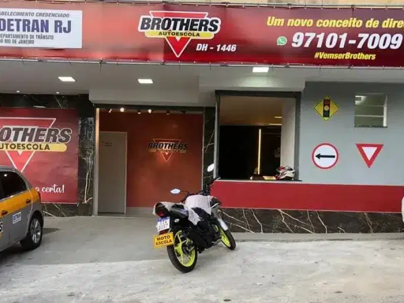 Fachada Inhaúma Brothers