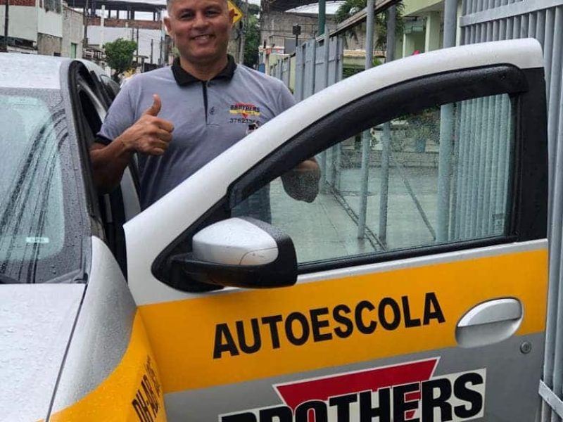 INSTRUTOR MARCELO Brothers